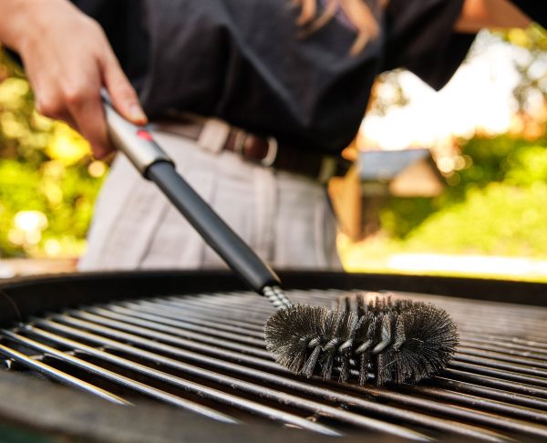 GrillOut? Stainless-Steel BBQ Cleaning Brush with Extending Handle - Image 4