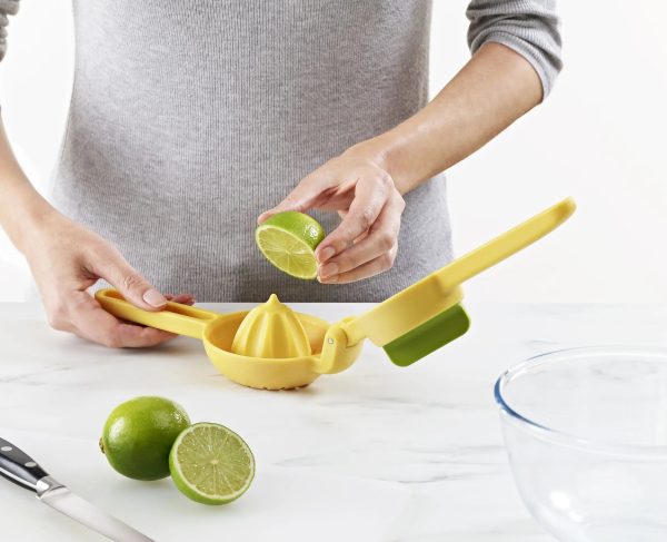JuiceMax Dual-action Yellow Citrus Press - Image 4