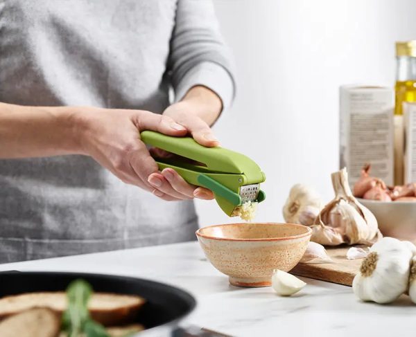 CleanForce? Green Garlic Press - Image 2