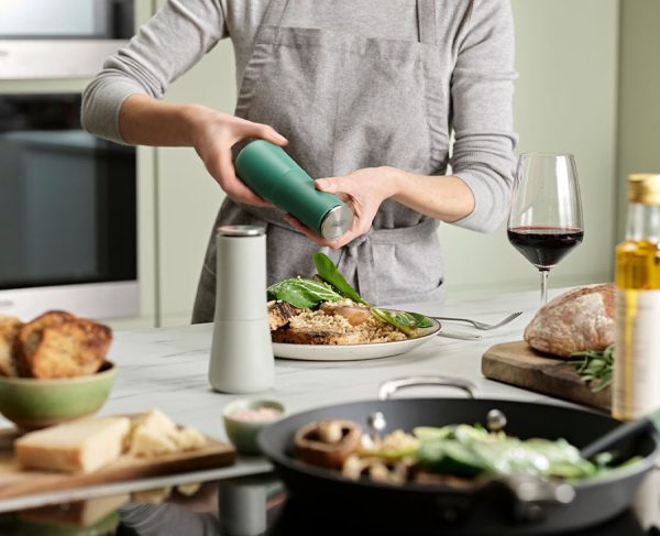 Milltop? Green Salt & Pepper Mills - Editions - Image 2