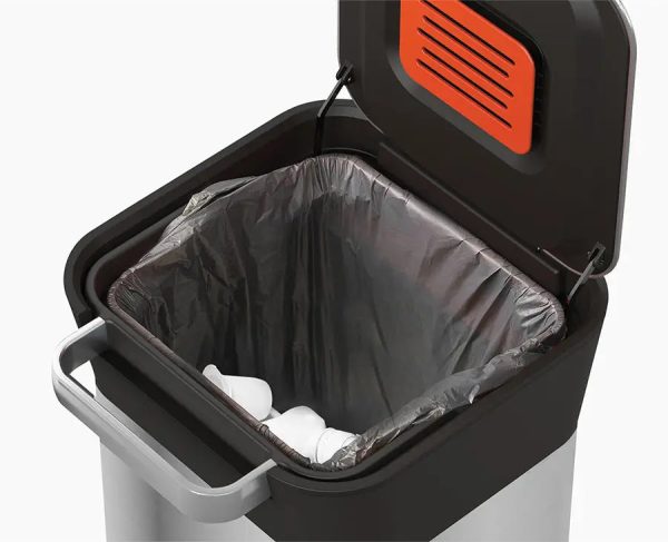 IW5 40L Gray Recycled Trash Bags - 4 pack - Image 5