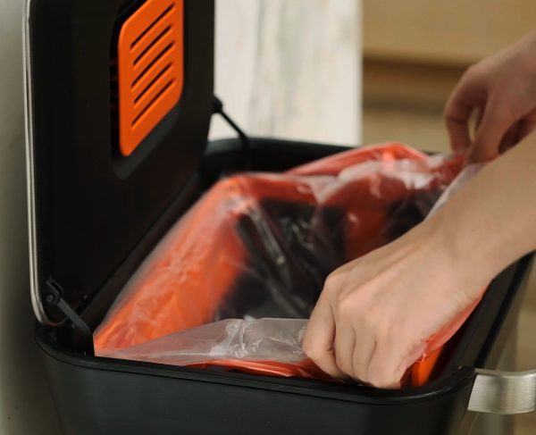 IW5 40L Clear Trash Bags - Image 4