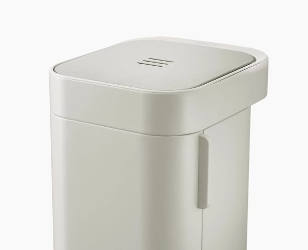 Porta? 40L Easy-empty Gray Step Trash Can - Image 4