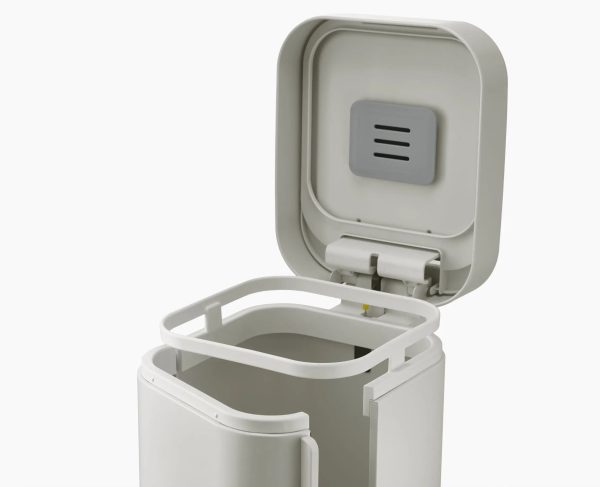 Porta? 40L Easy-empty Gray Step Trash Can Starter Set - Image 5