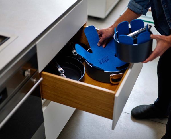 Space 3-piece Blue Felt Pan Protectors - Image 3