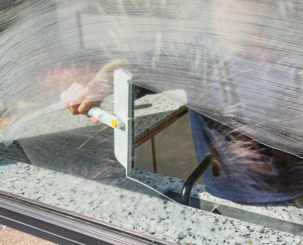 CleanTech? 2-in-1 Glass Cleaning Tool - Image 4