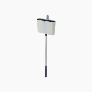 CleanStore Blue Wall-mounted Broom