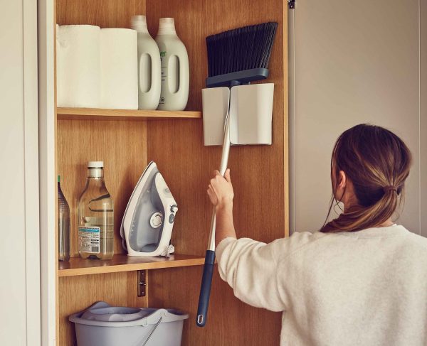 CleanStore Blue Wall-mounted Broom - Image 5
