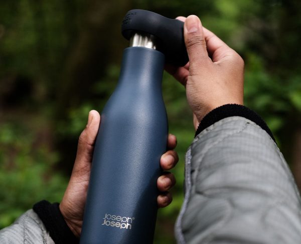 Loop? 500ml Stainless-steel Blue Vacuum Insulated Water Bottle - Image 2