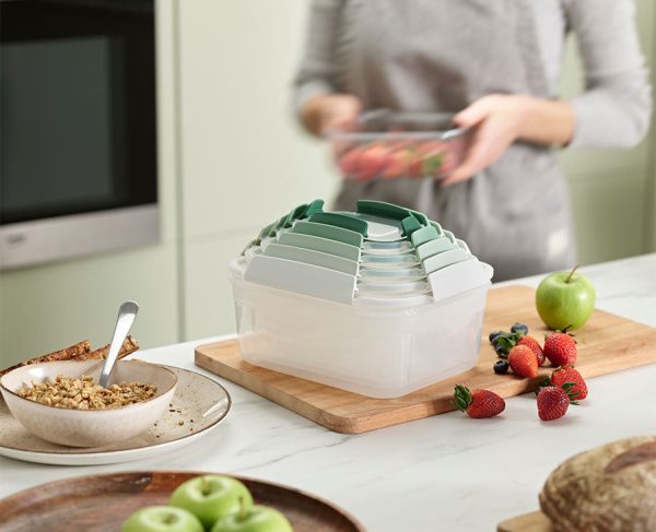 Nest? Lock 10-piece Green Food Container Set - Editions - Image 2