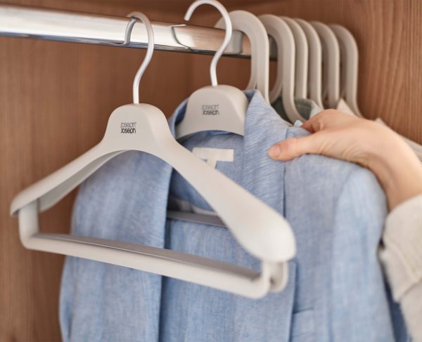 Orderly? Set of 2 Ecru Suit & Coat Hangers - Image 3