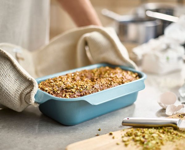 Nest? Bake Non-Stick Blue 2lb Loaf Pan - Image 2